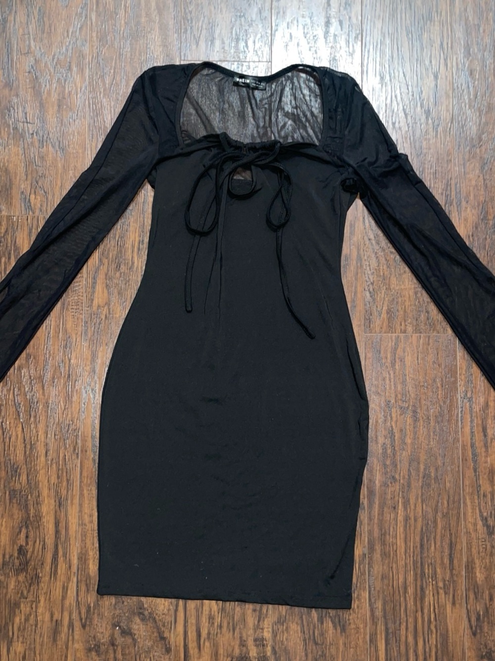 SHEIN Black Long Sleeve Tie-Front Bodycon Dress